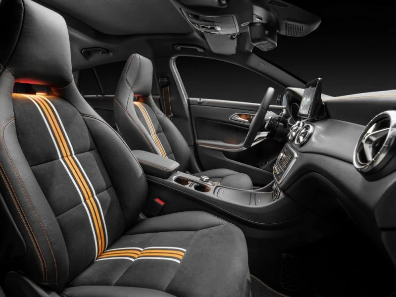 Mercedes-Benz CLA AMG CLA 45 (360 Hp) 4MATIC 7G-DCT2015 - 2016 thumbnail 17
