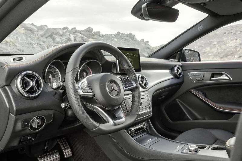 Mercedes-Benz CLA AMG CLA 45 (360 Hp) 4MATIC 7G-DCT2015 - 2016 thumbnail 5
