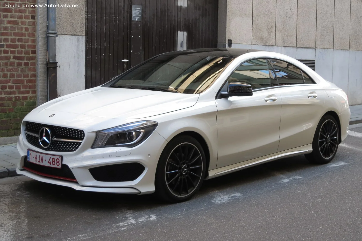 Mercedes-Benz CLA AMG CLA 45 (360 Hp) 4MATIC 7G-DCT2013 - 2015 thumbnail 13