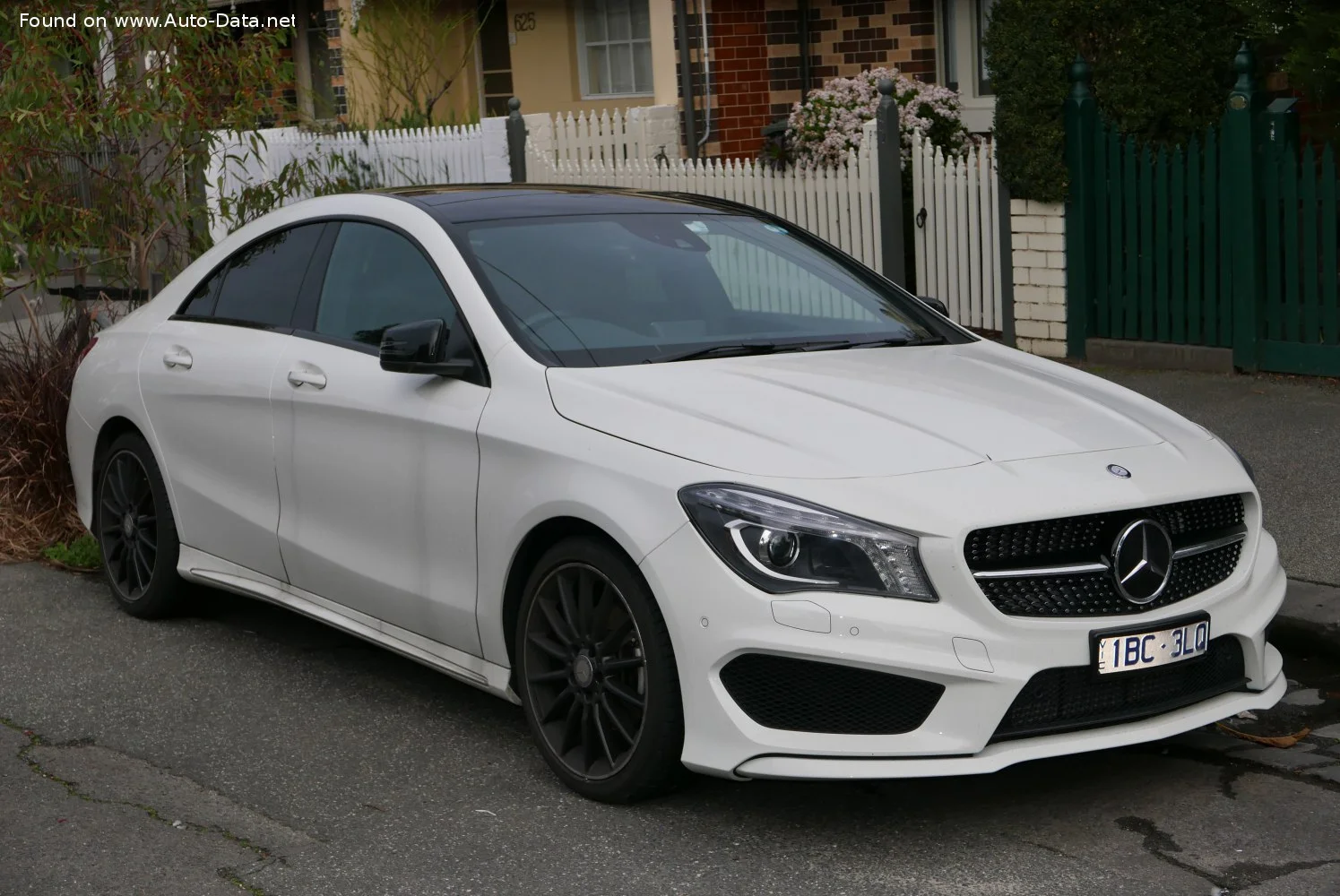Mercedes-Benz CLA AMG CLA 45 (360 Hp) 4MATIC 7G-DCT2013 - 2015 thumbnail 6