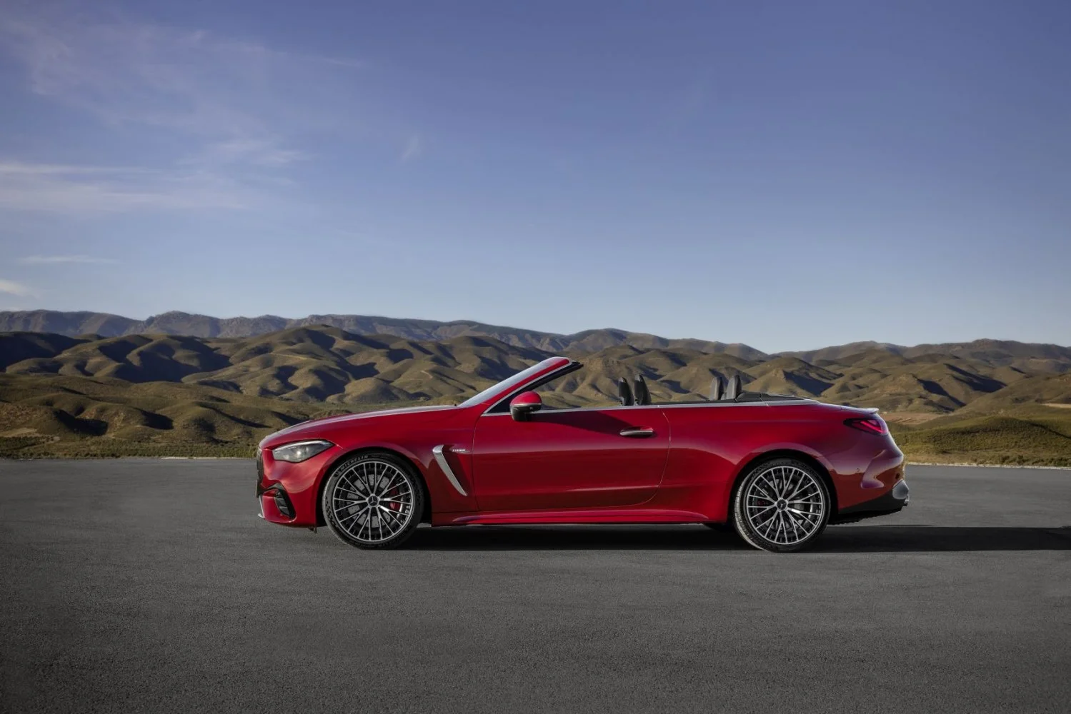 Mercedes-Benz CLE AMG CLE 53 (449 Hp) Mild Hybrid 4MATIC+ AMG SPEEDSHIFT TCT 9G2024 - thumbnail 17