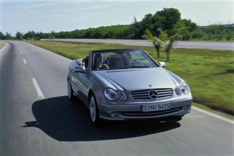 Mercedes-Benz CLK AMG CLK 55 V8 (367 Hp) 5G-TRONIC2003 - 2005 thumbnail 15