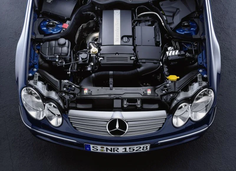 Mercedes-Benz CLK AMG CLK 55 V8 (367 Hp) 5G-TRONIC2003 - 2005 thumbnail 4