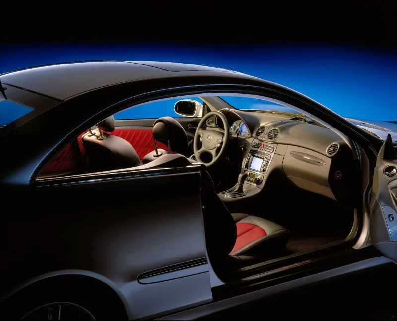 Mercedes-Benz CLK AMG CLK 55 V8 (367 Hp) 5G-TRONIC2002 - 2005 thumbnail 11