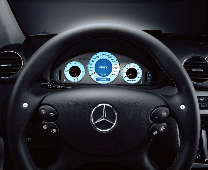 Mercedes-Benz CLK AMG CLK 55 V8 (367 Hp) 5G-TRONIC2002 - 2005 thumbnail 5