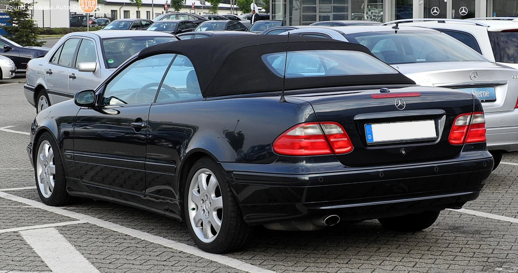 Mercedes-Benz CLK AMG CLK 55 V8 (347 Hp) 5G-TRONIC1999 - 2002 thumbnail 10