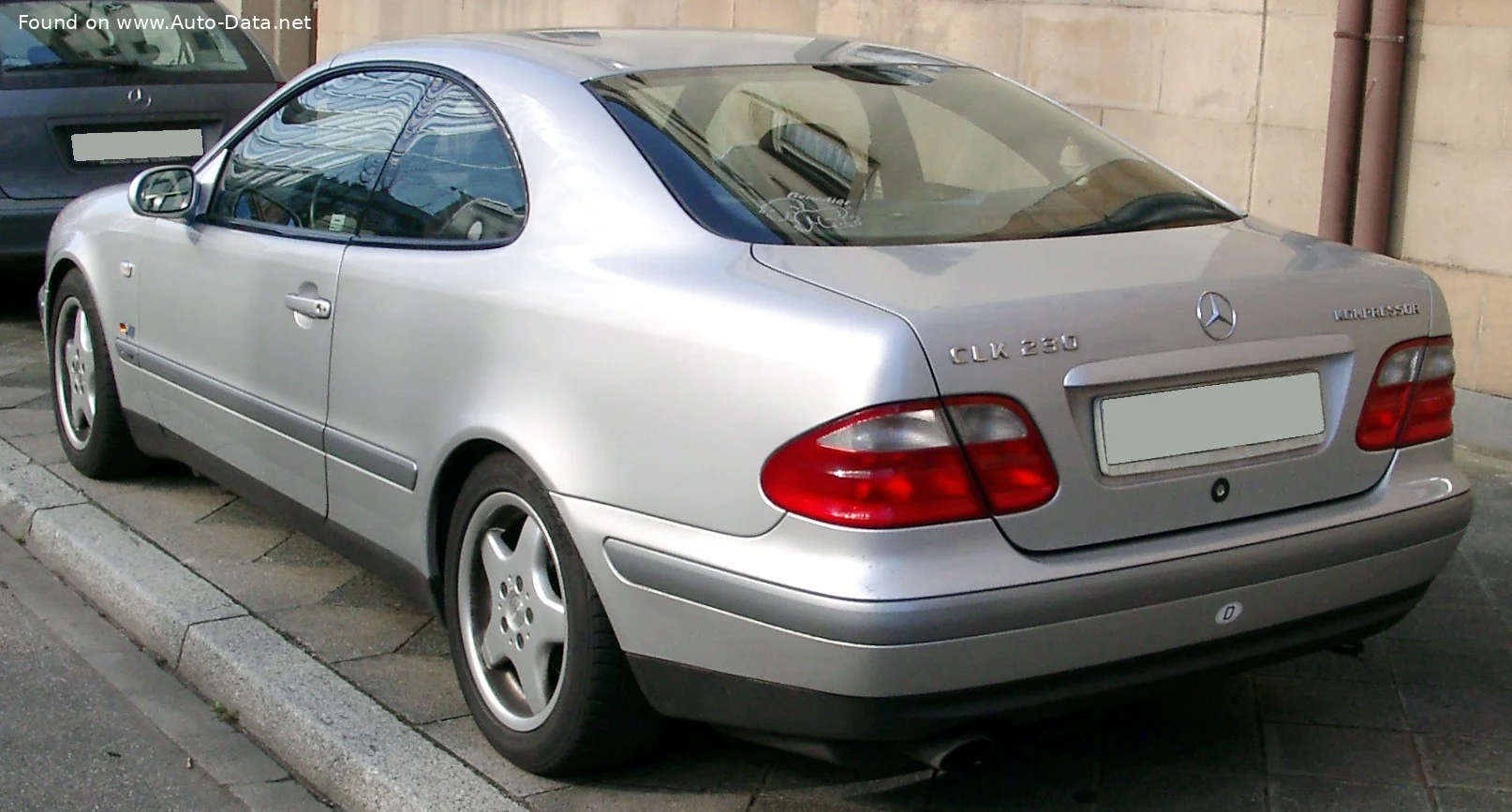Mercedes-Benz CLK CLK 200 (136 Hp)1997 - 1999 thumbnail 2