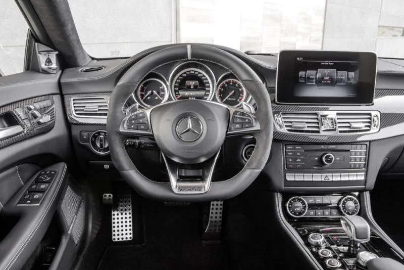 Mercedes-Benz CLS AMG CLS 63 S V8 (585 Hp) MCT 4MATIC2014 - 2018 thumbnail 16