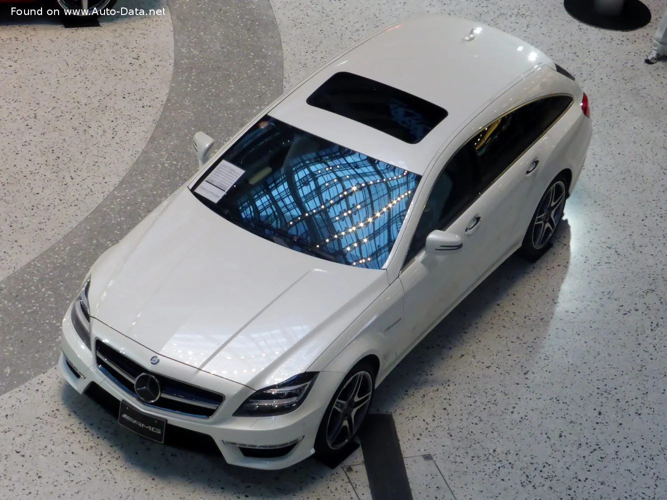 Mercedes-Benz CLS AMG CLS 63 V8 (525 Hp) AMG SPEEDSHIFT MCT2012 - 2013 thumbnail 12