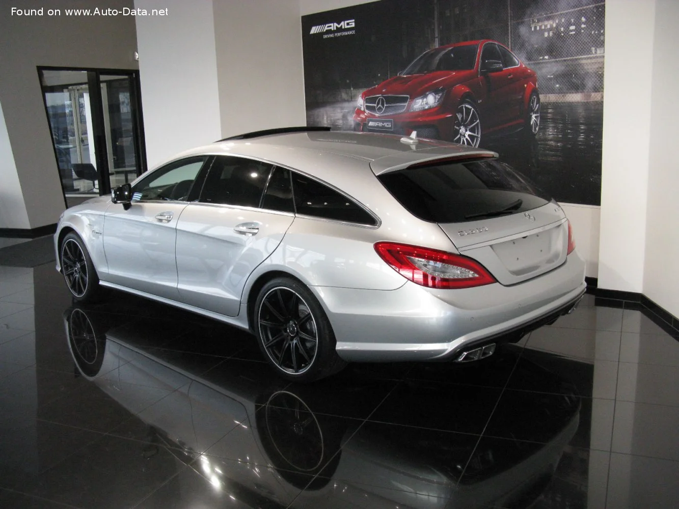 Mercedes-Benz CLS AMG CLS 63 V8 (525 Hp) AMG SPEEDSHIFT MCT2012 - 2013 thumbnail 13