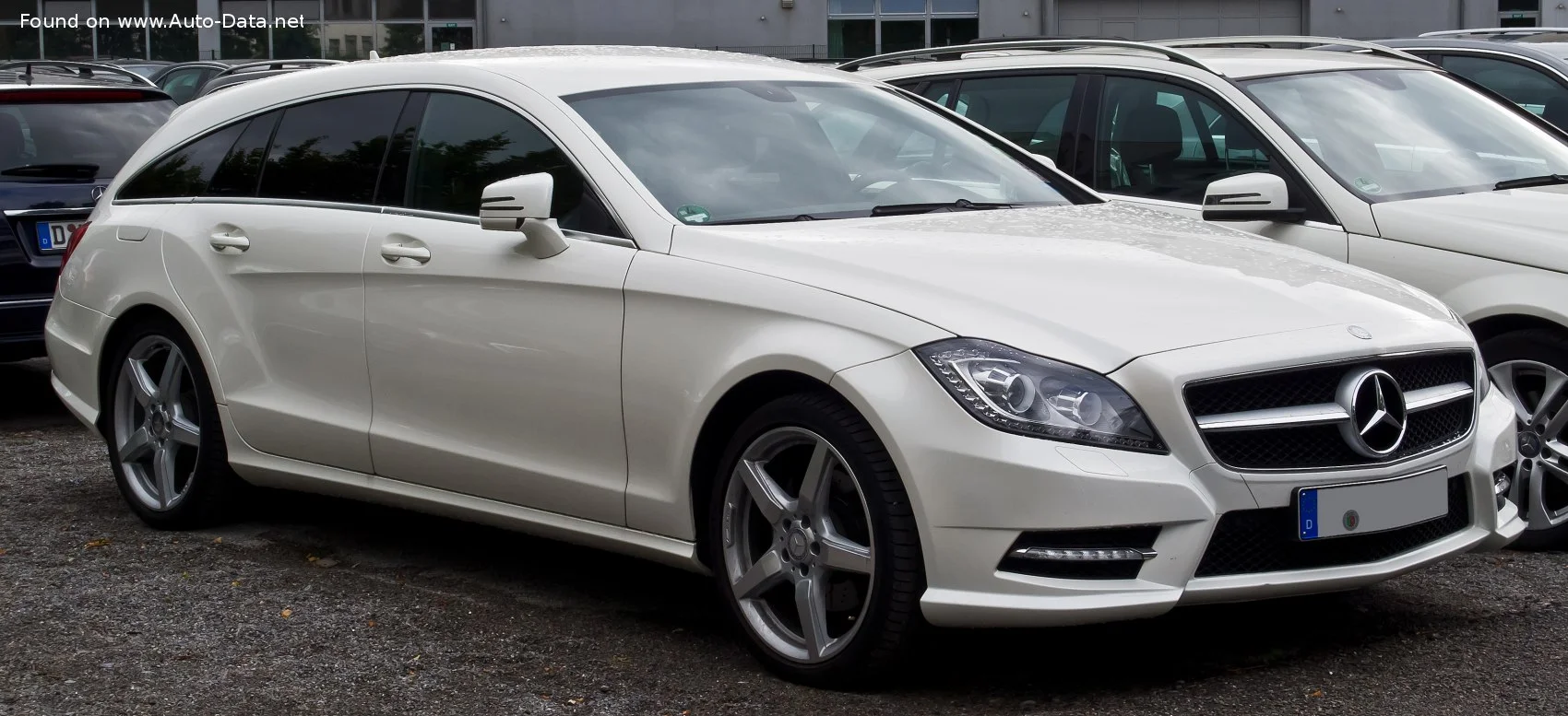 Mercedes-Benz CLS AMG CLS 63 V8 (525 Hp) AMG SPEEDSHIFT MCT2012 - 2013 thumbnail 8