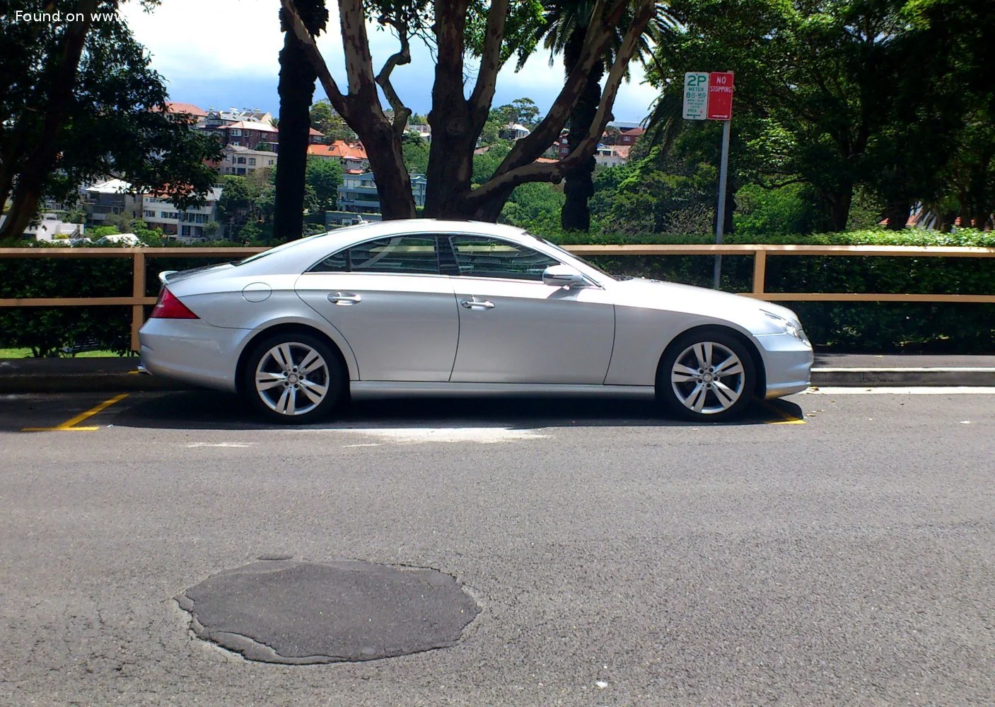 Mercedes-Benz CLS AMG CLS 63 V8 (514 Hp) 7G-TRONIC AMG SPEEDSHIFT PLUS2008 - 2010 thumbnail 12