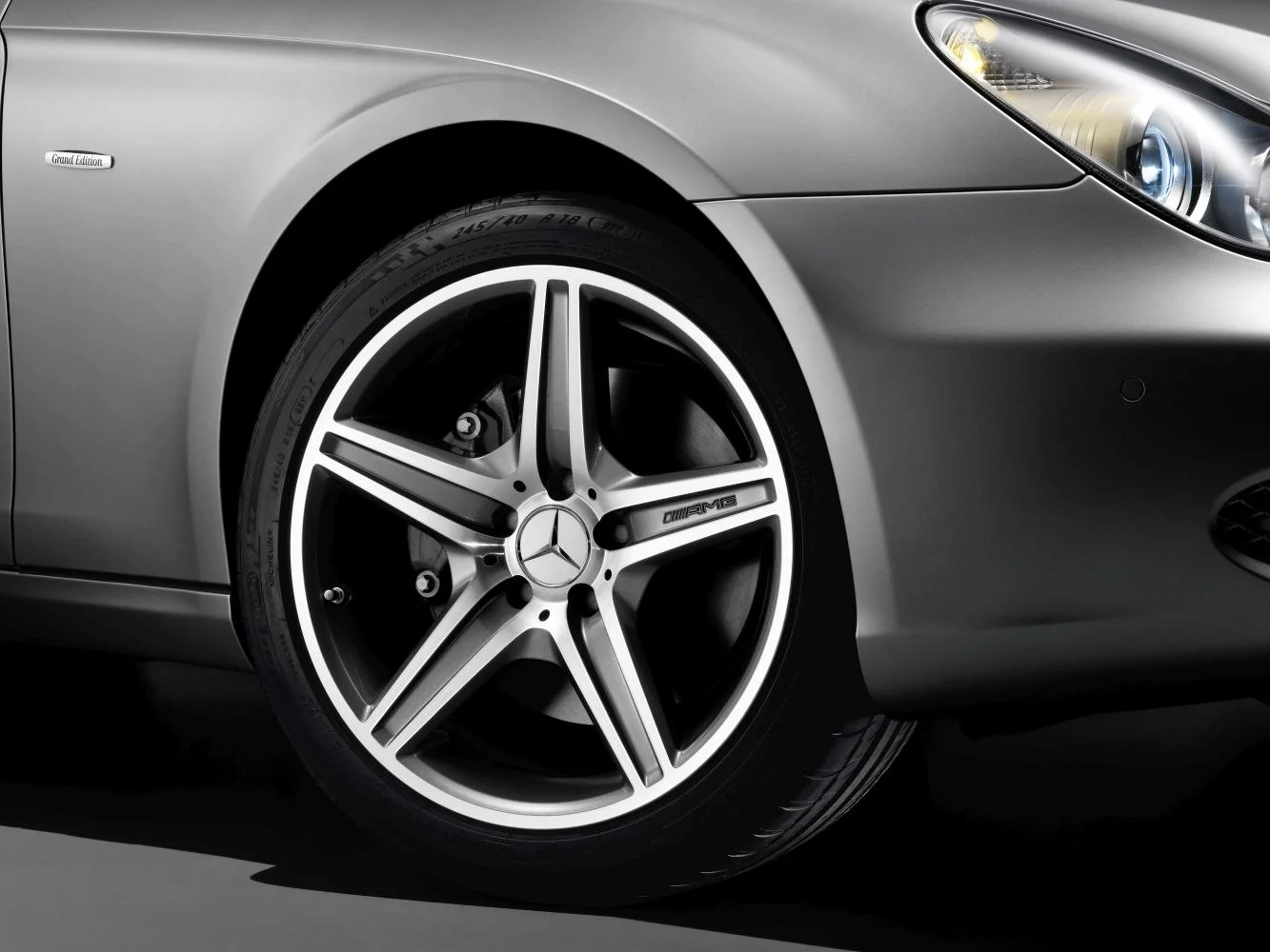 Mercedes-Benz CLS AMG CLS 63 V8 (514 Hp) 7G-TRONIC AMG SPEEDSHIFT PLUS2008 - 2010 thumbnail 18
