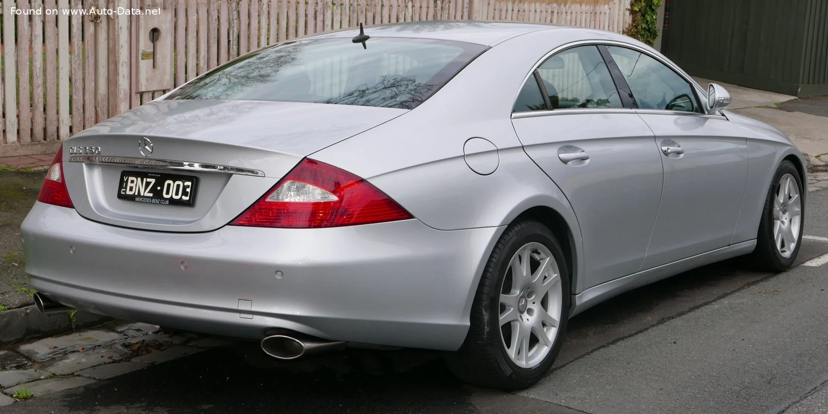 Mercedes-Benz CLS AMG CLS 55 V8 (476 Hp) 5G-TRONIC2004 - 2006 thumbnail 2