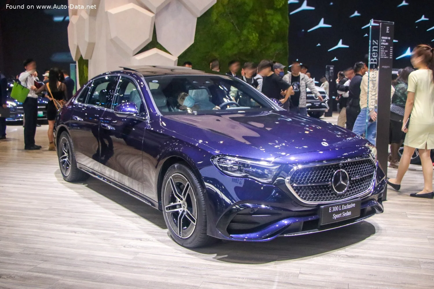 Mercedes-Benz E-class E 260 (204 Hp) Mild Hybrid 4MATIC 9G-TRONIC2024 - thumbnail 3