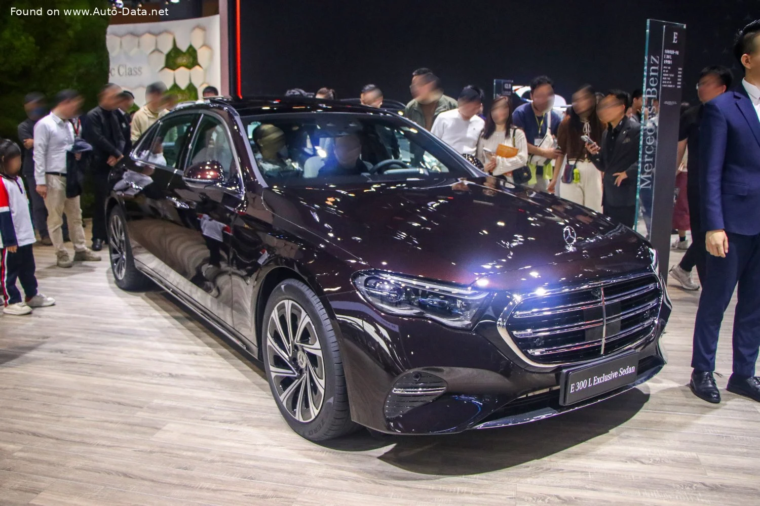 Mercedes-Benz E-class E 260 (204 Hp) Mild Hybrid 4MATIC 9G-TRONIC2024 - thumbnail 4