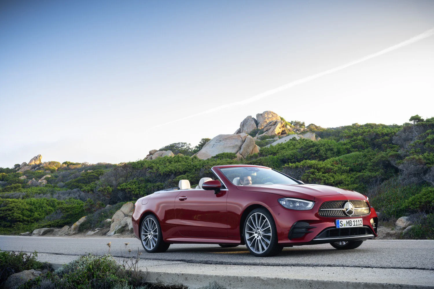 Mercedes-Benz E-class AMG E 53 (435 Hp) EQ Boost 4MATIC+ AMG SPEEDSHIFT TCT2020 - 2023 thumbnail 14