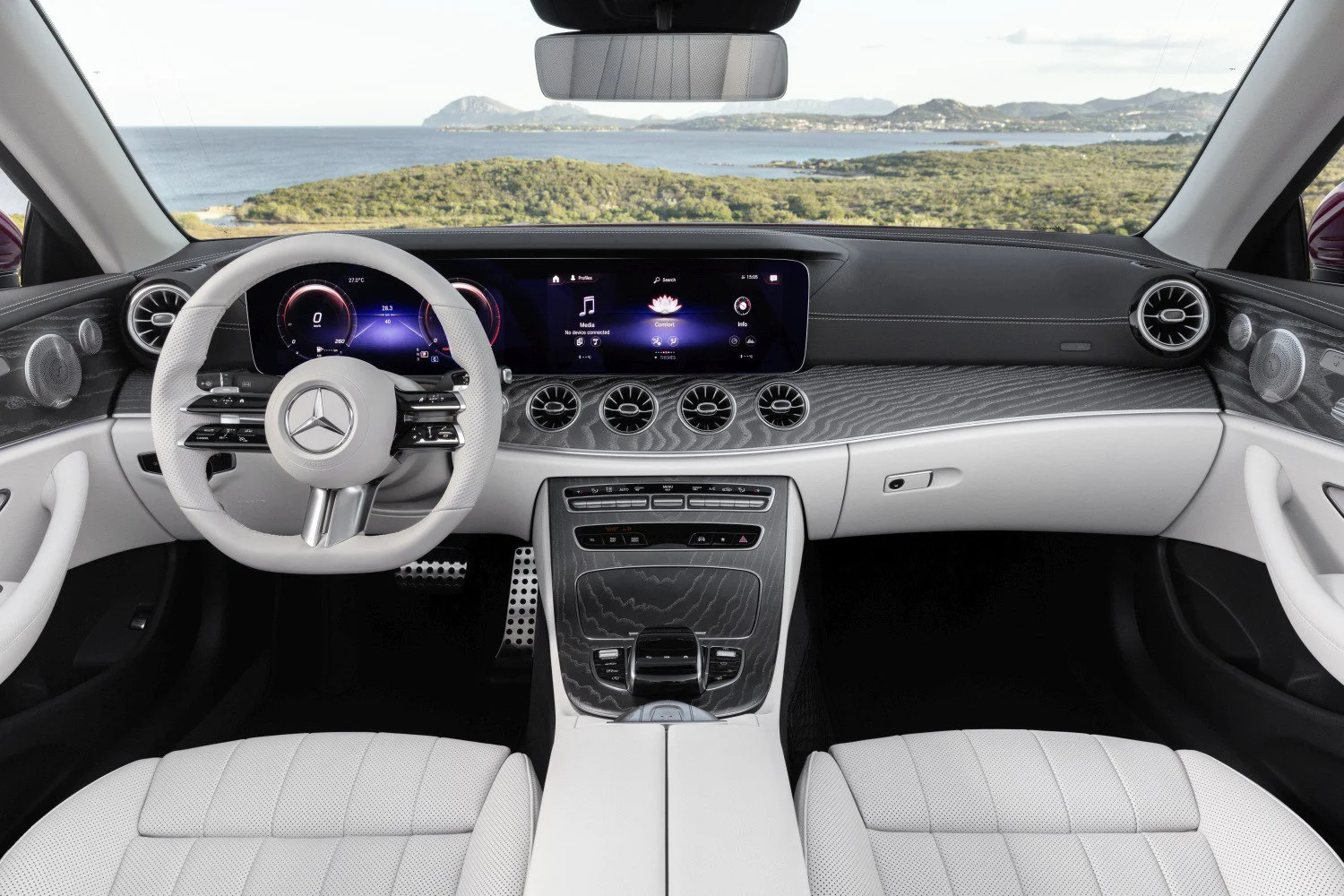 Mercedes-Benz E-class AMG E 53 (435 Hp) EQ Boost 4MATIC+ AMG SPEEDSHIFT TCT2020 - 2023 thumbnail 6