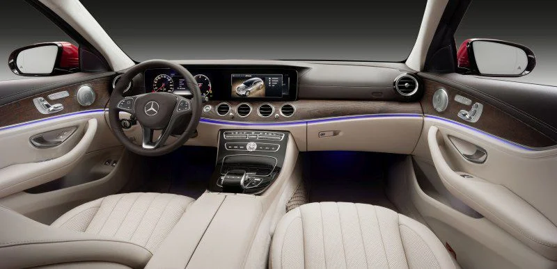 Mercedes-Benz E-class E 220d (194 Hp) 4MATIC 9G-TRONIC2016 - 2020 thumbnail 4