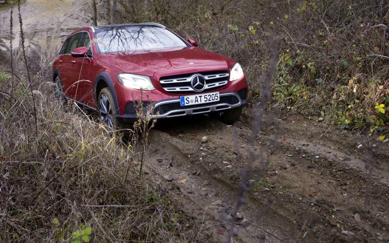Mercedes-Benz E-class E 220d (194 Hp) 4MATIC 9G-TRONIC2016 - 2020 thumbnail 7