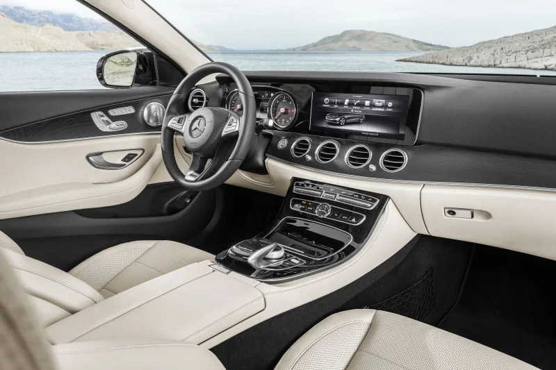 Mercedes-Benz E-class AMG E 43 (401 Hp) 4MATIC 9G-TRONIC2016 - 2018 thumbnail 4
