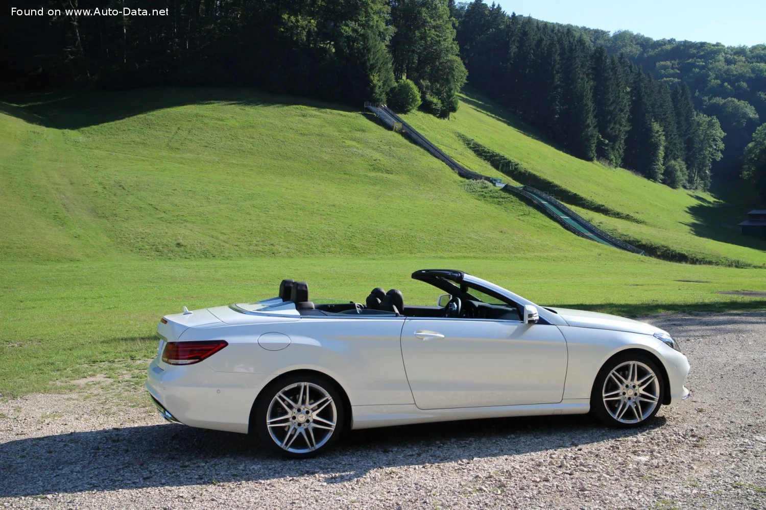 Mercedes-Benz E-class E 200 (184 Hp)2013 - 2017 thumbnail 9