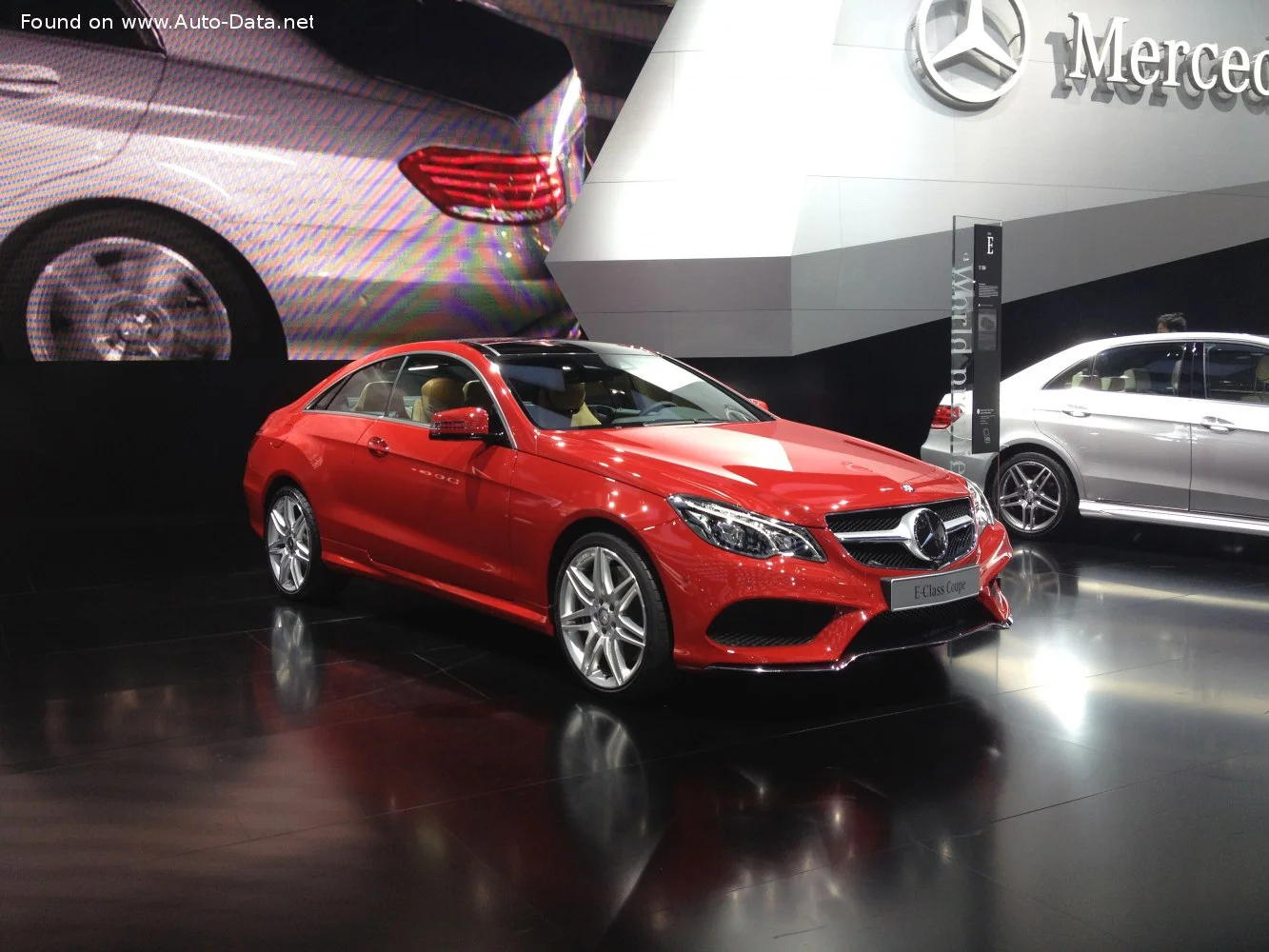 Mercedes-Benz E-class E 200 (184 Hp)2013 - 2016 thumbnail 2