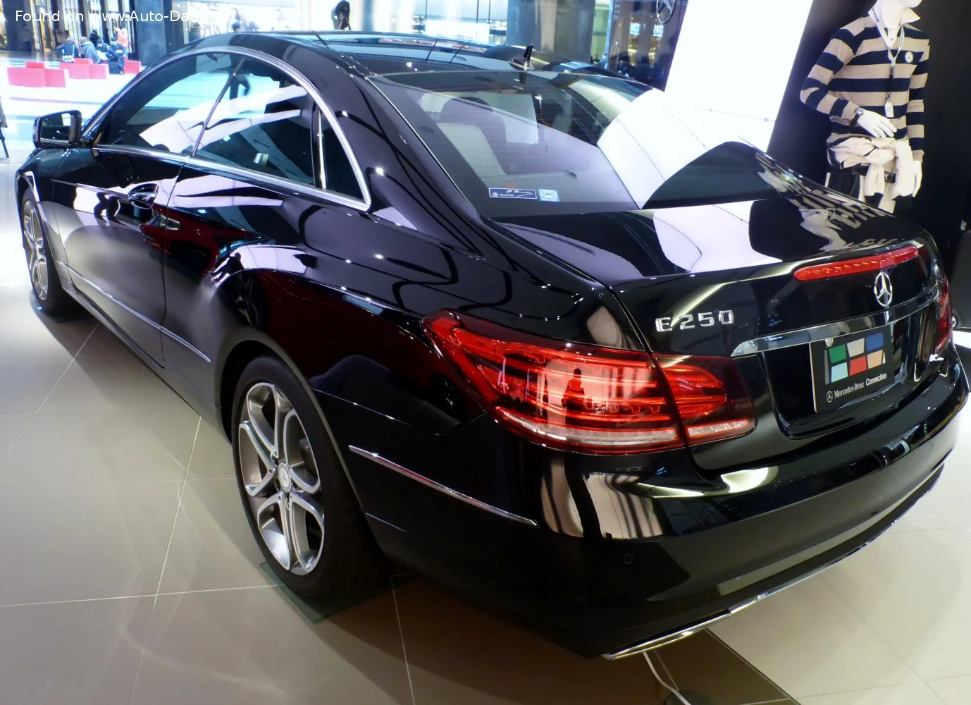 Mercedes-Benz E-class E 200 (184 Hp)2013 - 2016 thumbnail 11