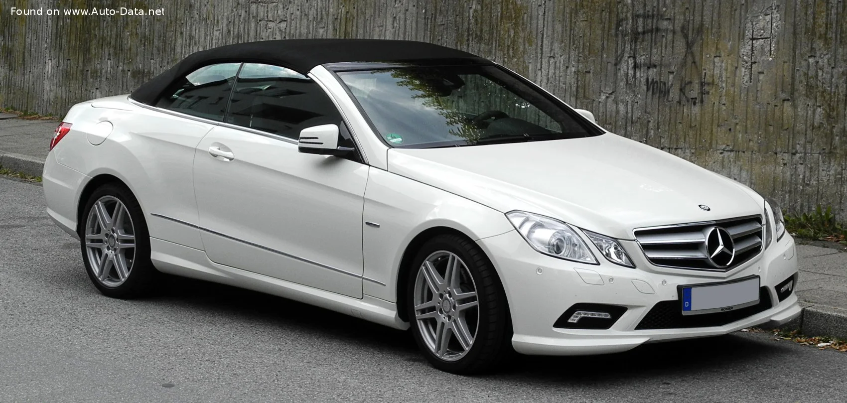 Mercedes-Benz E-class Mercedes-Benz E-class Cabrio (A207)