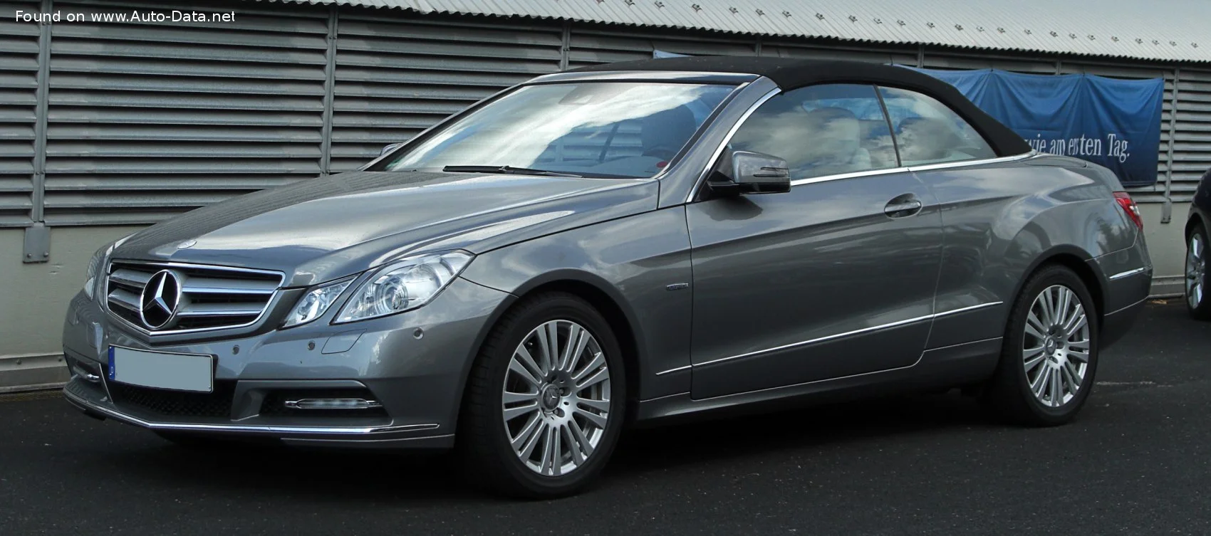 Mercedes-Benz E-class E 200 BlueEFFICIENCY (184 Hp) 7G-TRONIC PLUS2011 - 2013 thumbnail 5