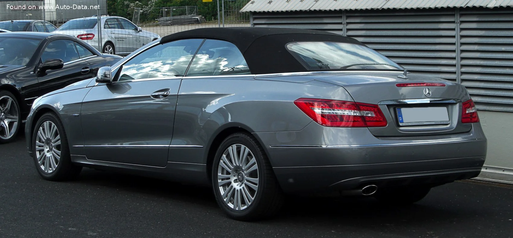 Mercedes-Benz E-class E 200 BlueEFFICIENCY (184 Hp) 7G-TRONIC PLUS2011 - 2013 thumbnail 7