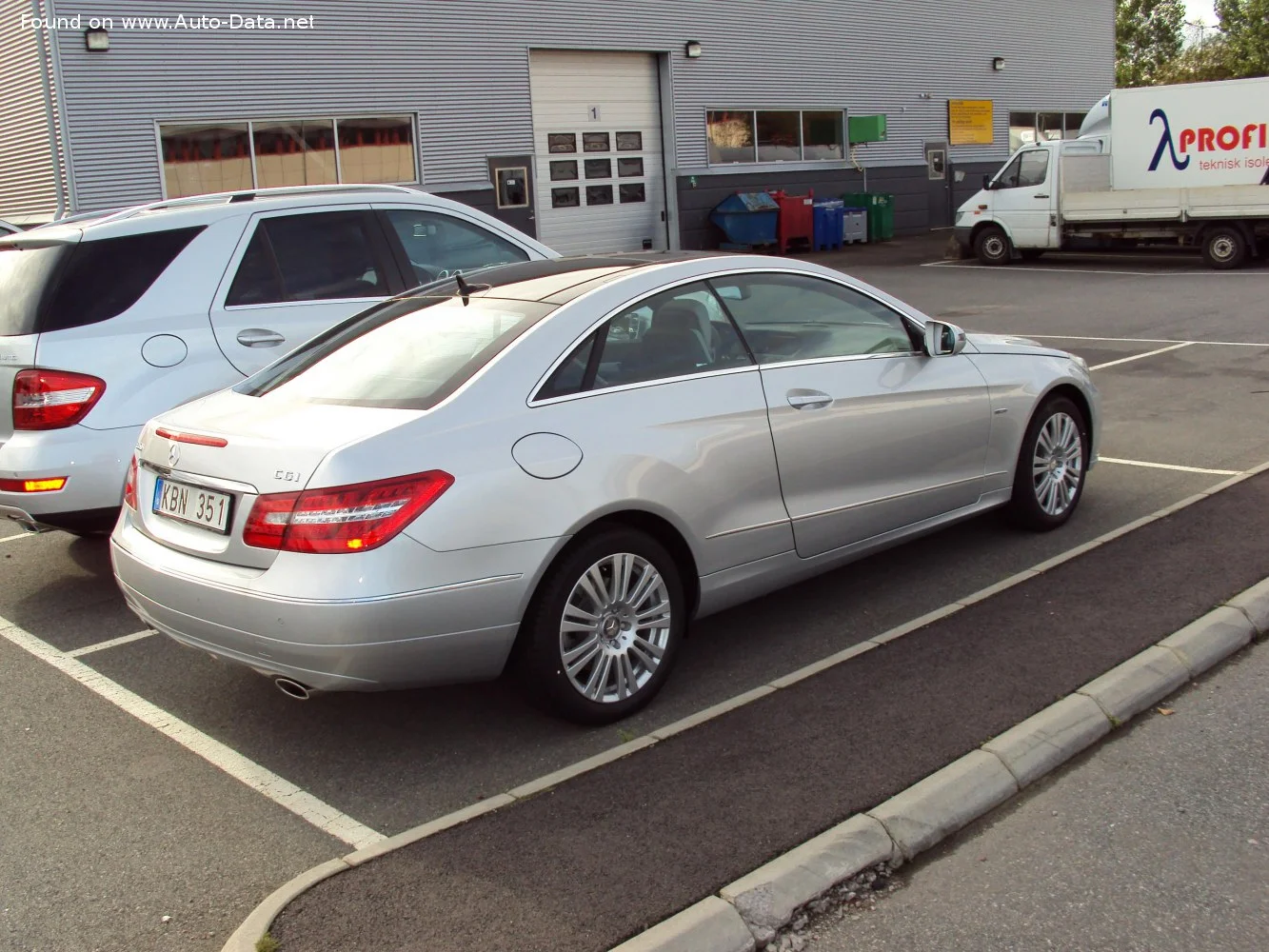 Mercedes-Benz E-class E 200 BlueEFFICIENCY (184 Hp) 7G-TRONIC PLUS2011 - 2013 thumbnail 16