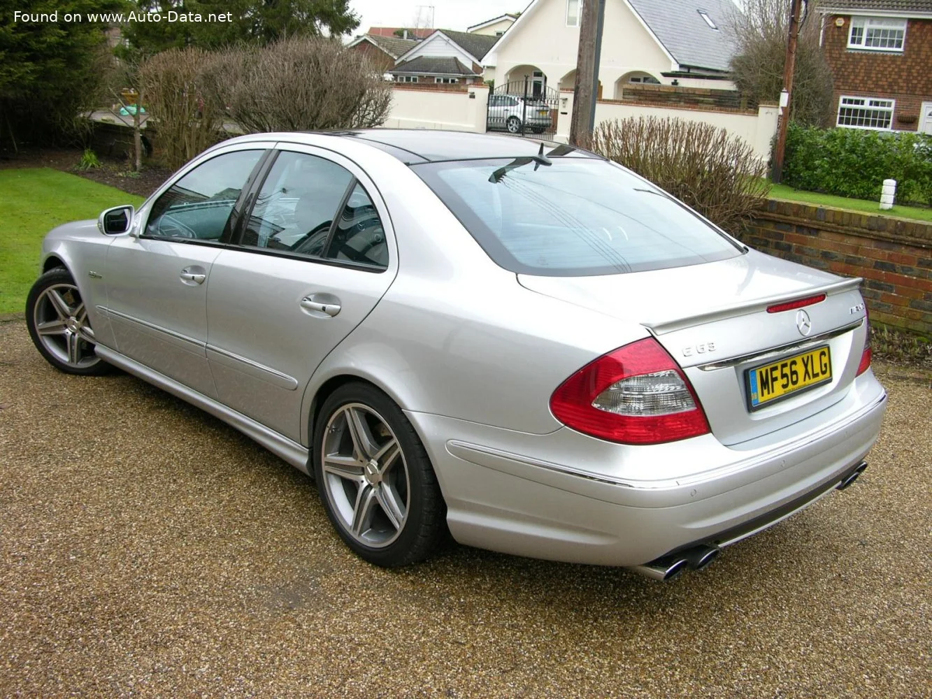 Mercedes-Benz E-class AMG E 63 V8 (514 Hp) 7G-TRONIC2006 - 2009 thumbnail 4