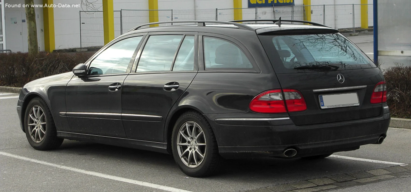 Mercedes-Benz E-class AMG E 63 V8 (514 Hp) 7G-TRONIC2006 - 2009 thumbnail 15