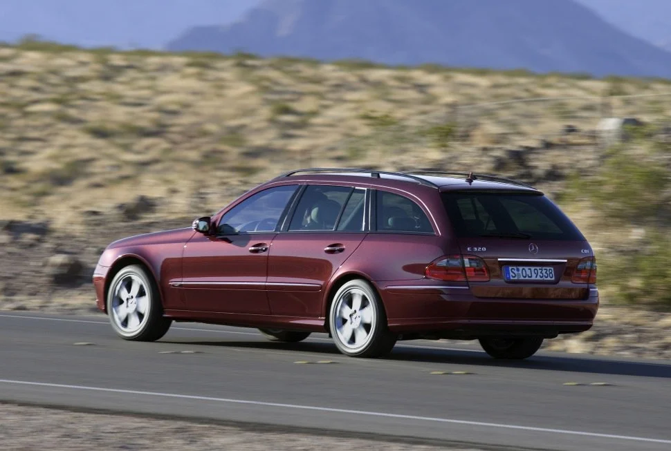 Mercedes-Benz E-class AMG E 63 V8 (514 Hp) 7G-TRONIC2006 - 2009 thumbnail 3