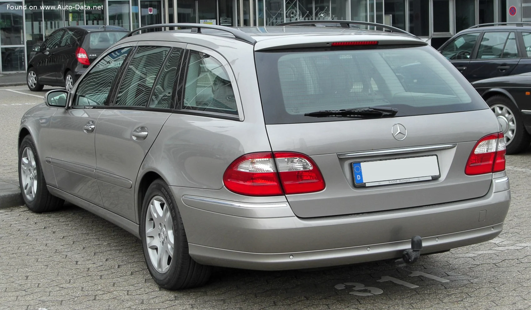 Mercedes-Benz E-class AMG E 55 (476 Hp) 5G-TRONIC2003 - 2006 thumbnail 6