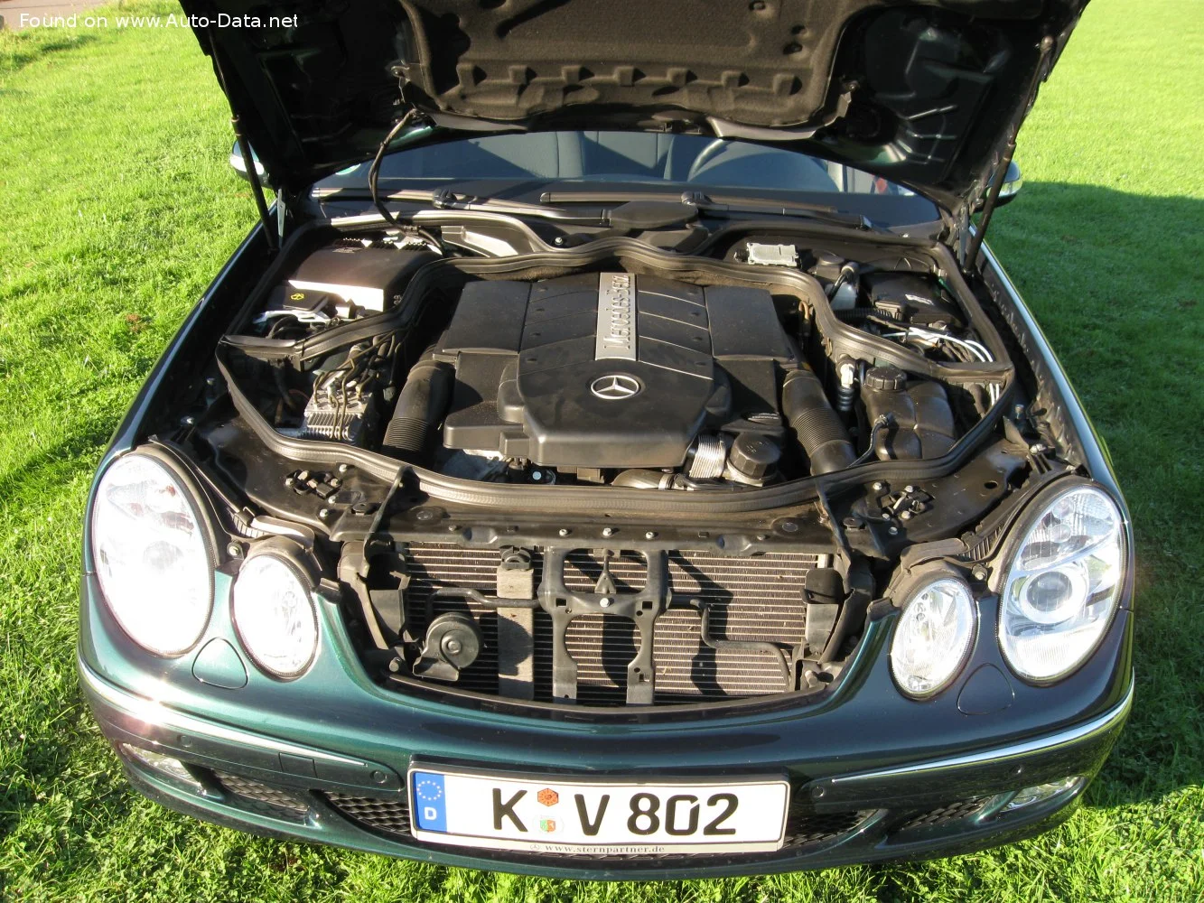 Mercedes-Benz E-class AMG E 55 V8 (476 Hp) 5G-TRONIC2002 - 2006 thumbnail 14