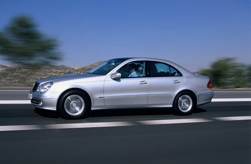 Mercedes-Benz E-class AMG E 55 V8 (476 Hp) 5G-TRONIC2002 - 2006 thumbnail 5