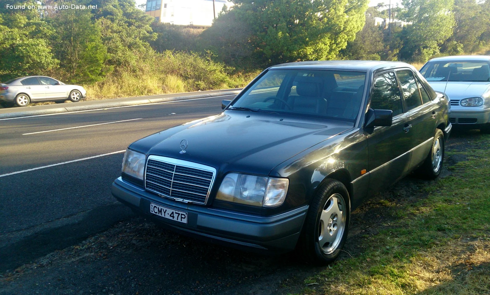 Mercedes-Benz E-class AMG E 36 (272 Hp)1994 - 1995 thumbnail 3