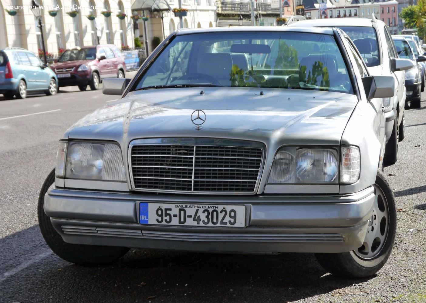 Mercedes-Benz E-class AMG E 36 (272 Hp)1994 - 1995 thumbnail 7