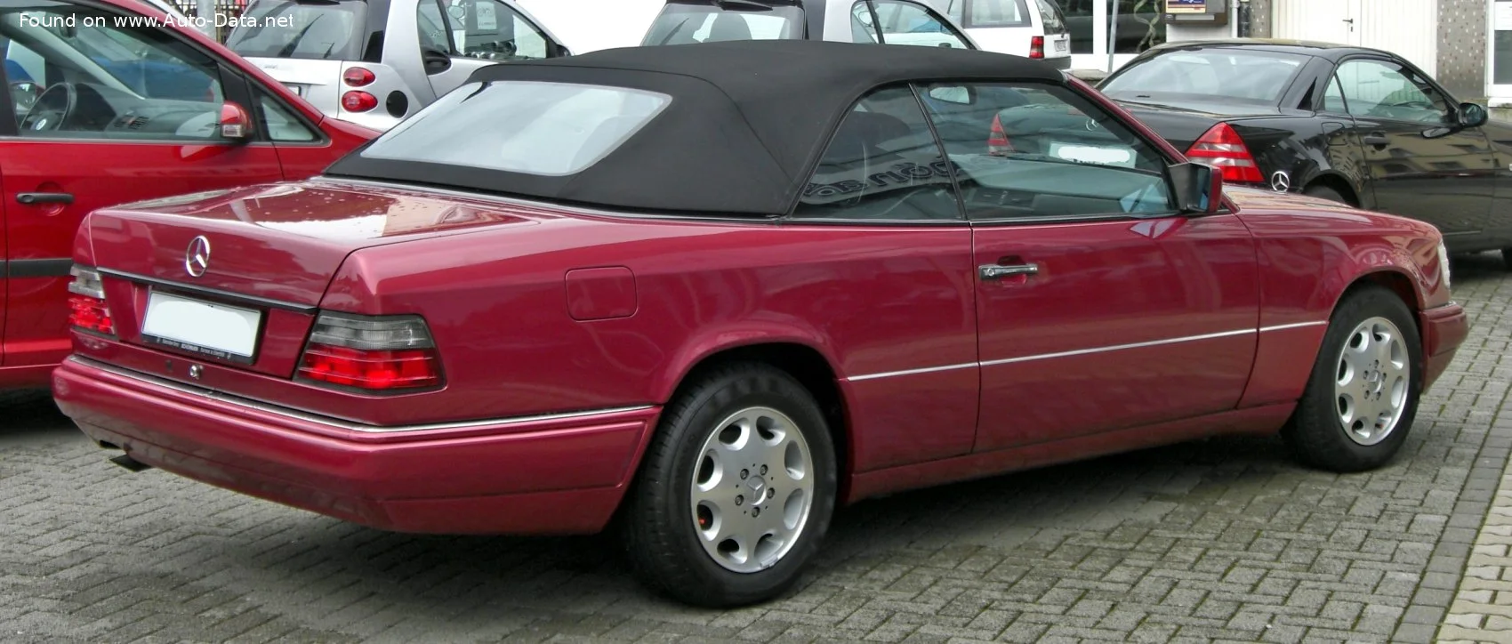 Mercedes-Benz E-class AMG E 36 (272 Hp) 4G-TRONIC1993 - 1997 thumbnail 2