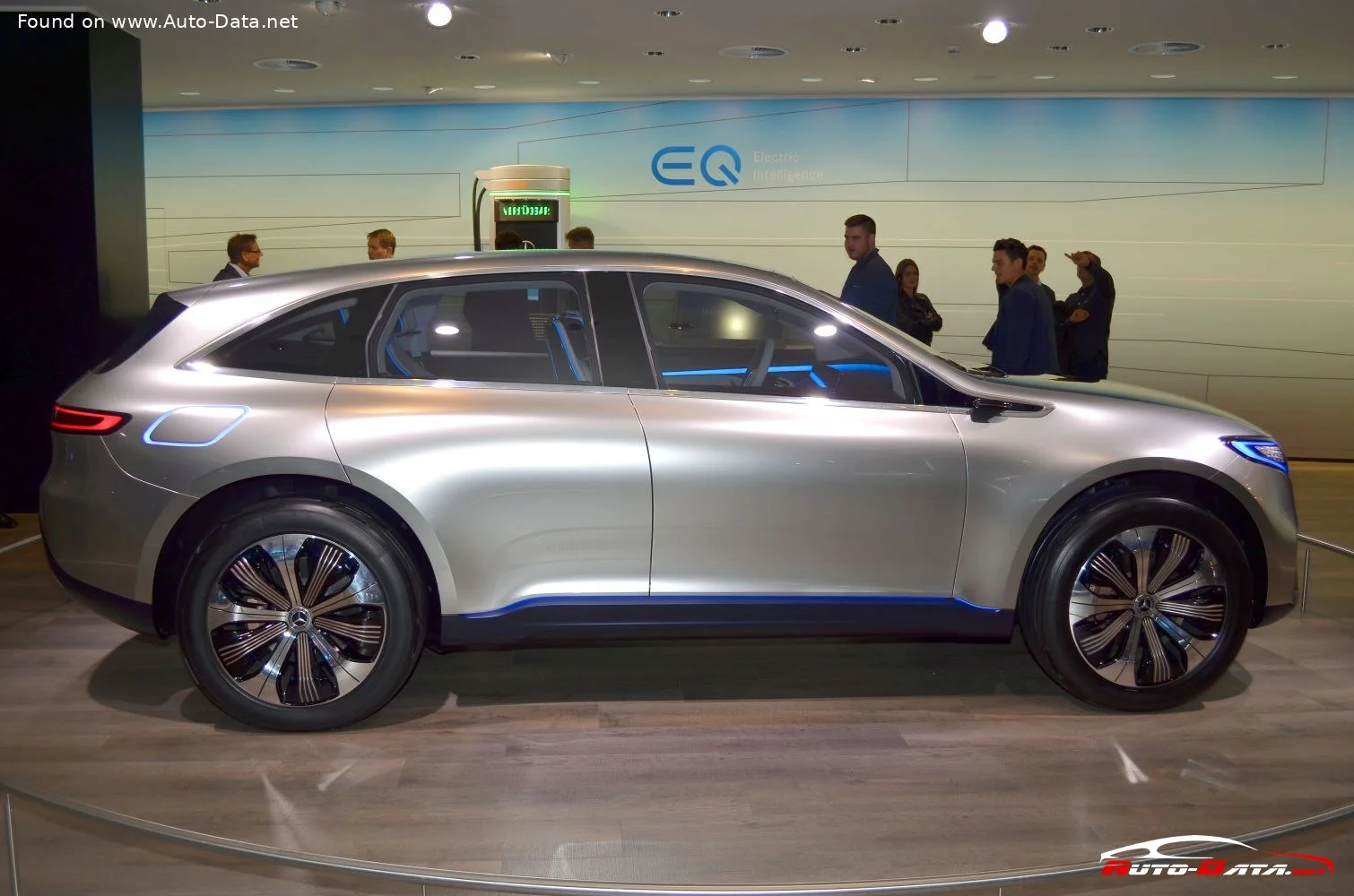 Mercedes-Benz EQ Mercedes-Benz Concept EQ - 1