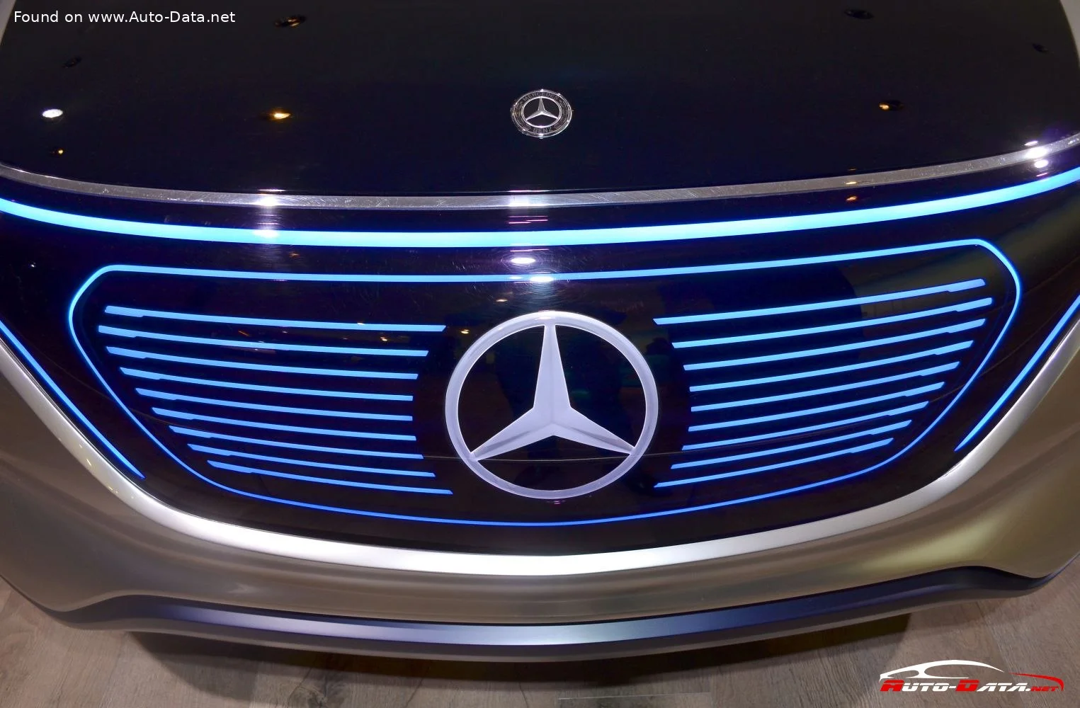 Mercedes-Benz EQ Mercedes-Benz Concept EQ thumbnail 9