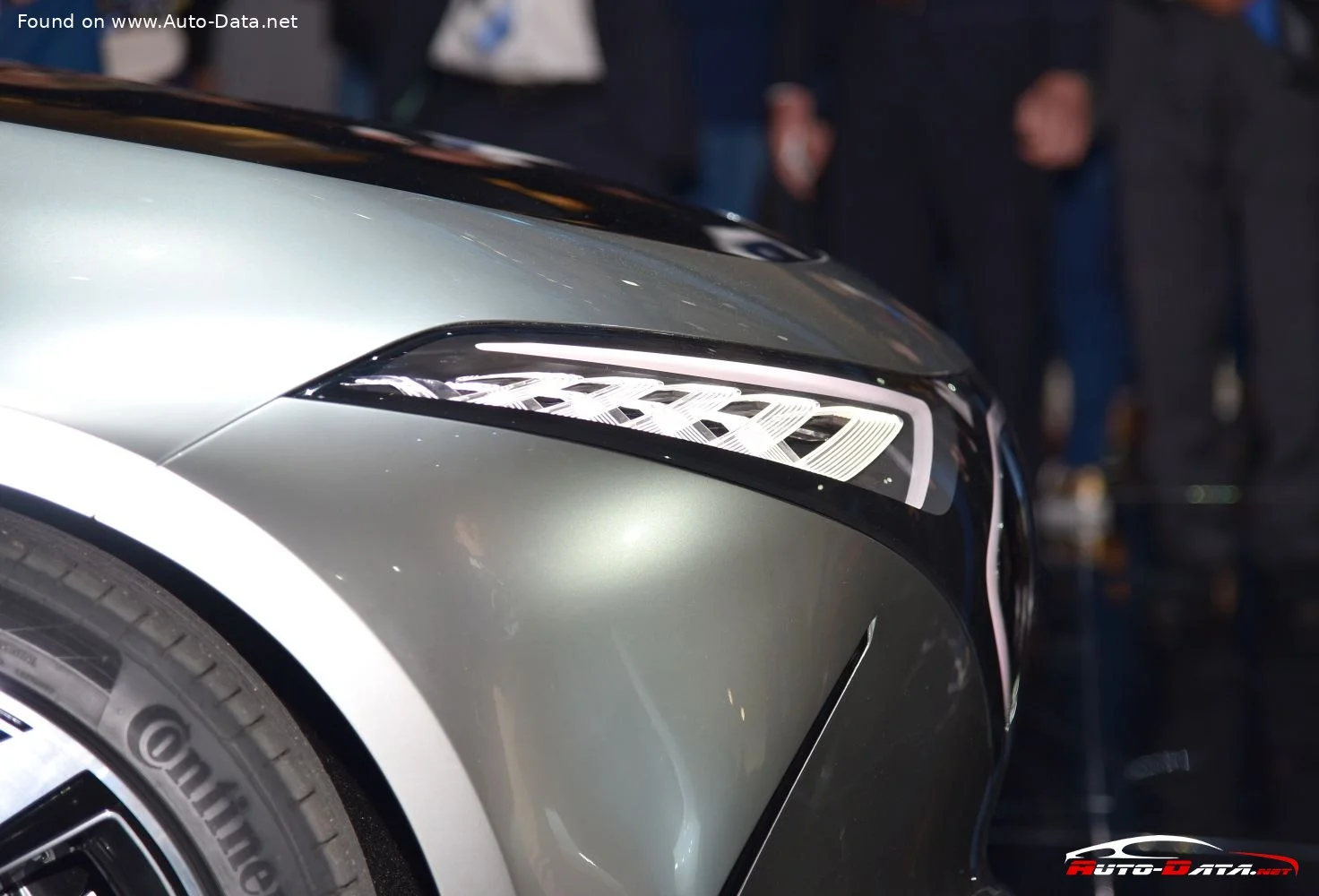 Mercedes-Benz EQA Mercedes-Benz EQA Concept thumbnail 14