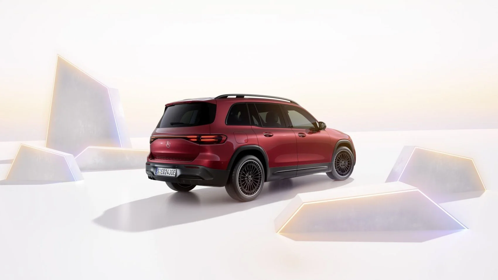Mercedes-Benz EQB EQB 250+ 73.9 kWh (190 Hp)2023 - thumbnail 8