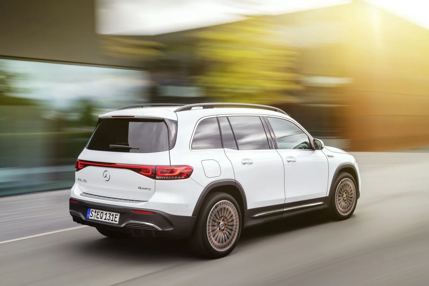 Mercedes-Benz EQB EQB 250 69.7 kWh (190 Hp)2022 - 2022 thumbnail 7