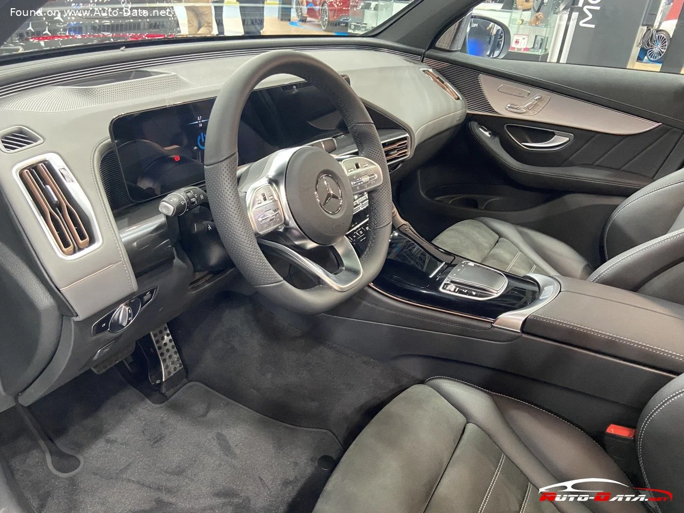 Mercedes-Benz EQC EQC 400 85 kWh (408 Hp) 4MATIC2019 - 2023 thumbnail 4