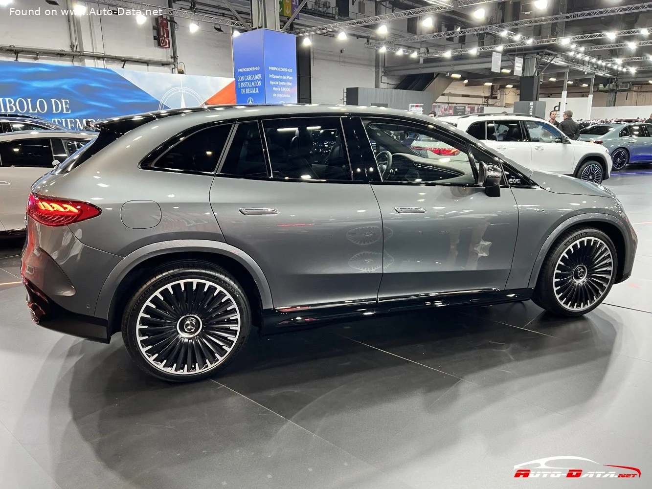 Mercedes-Benz EQE SUV AMG EQE 43 100 kWh (476 Hp) 4MATIC2023 - thumbnail 2