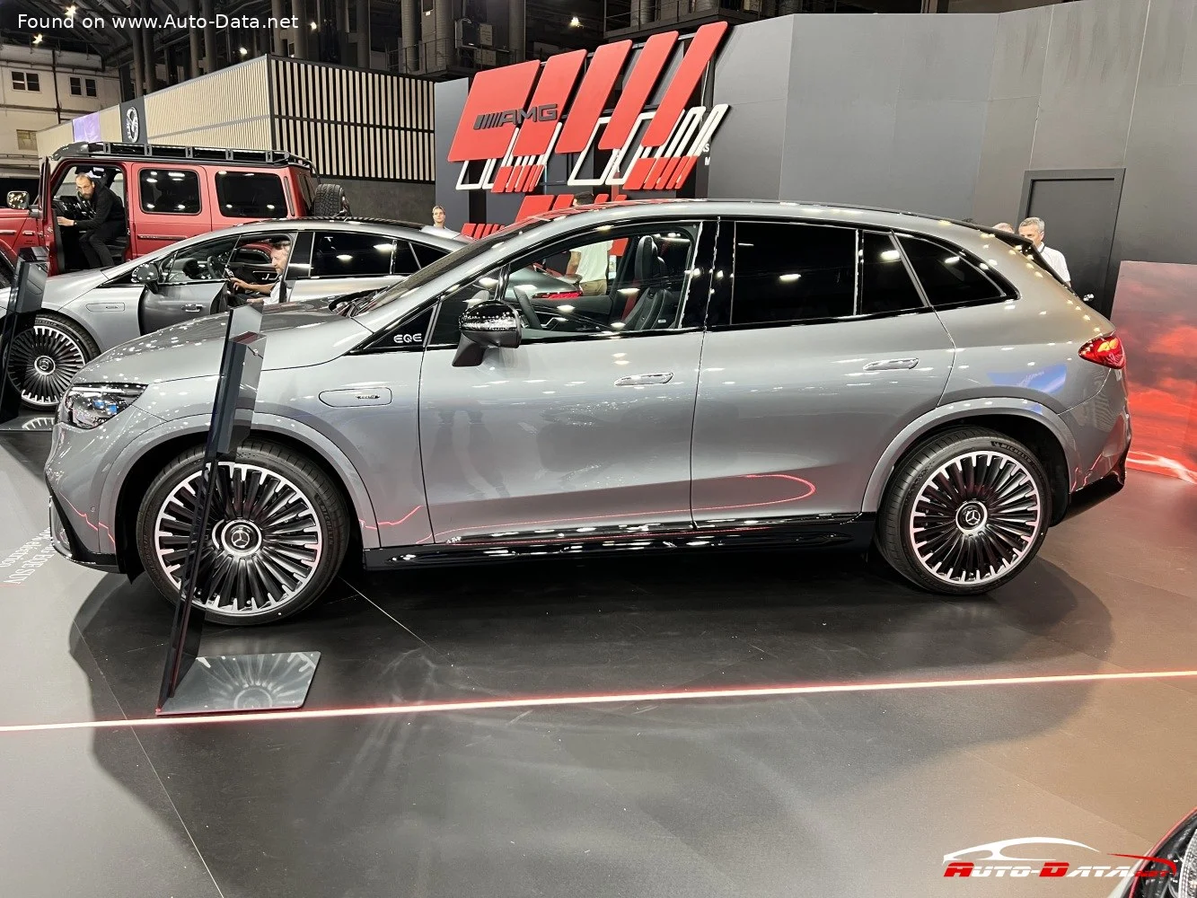 Mercedes-Benz EQE SUV AMG EQE 43 100 kWh (476 Hp) 4MATIC2023 - thumbnail 4