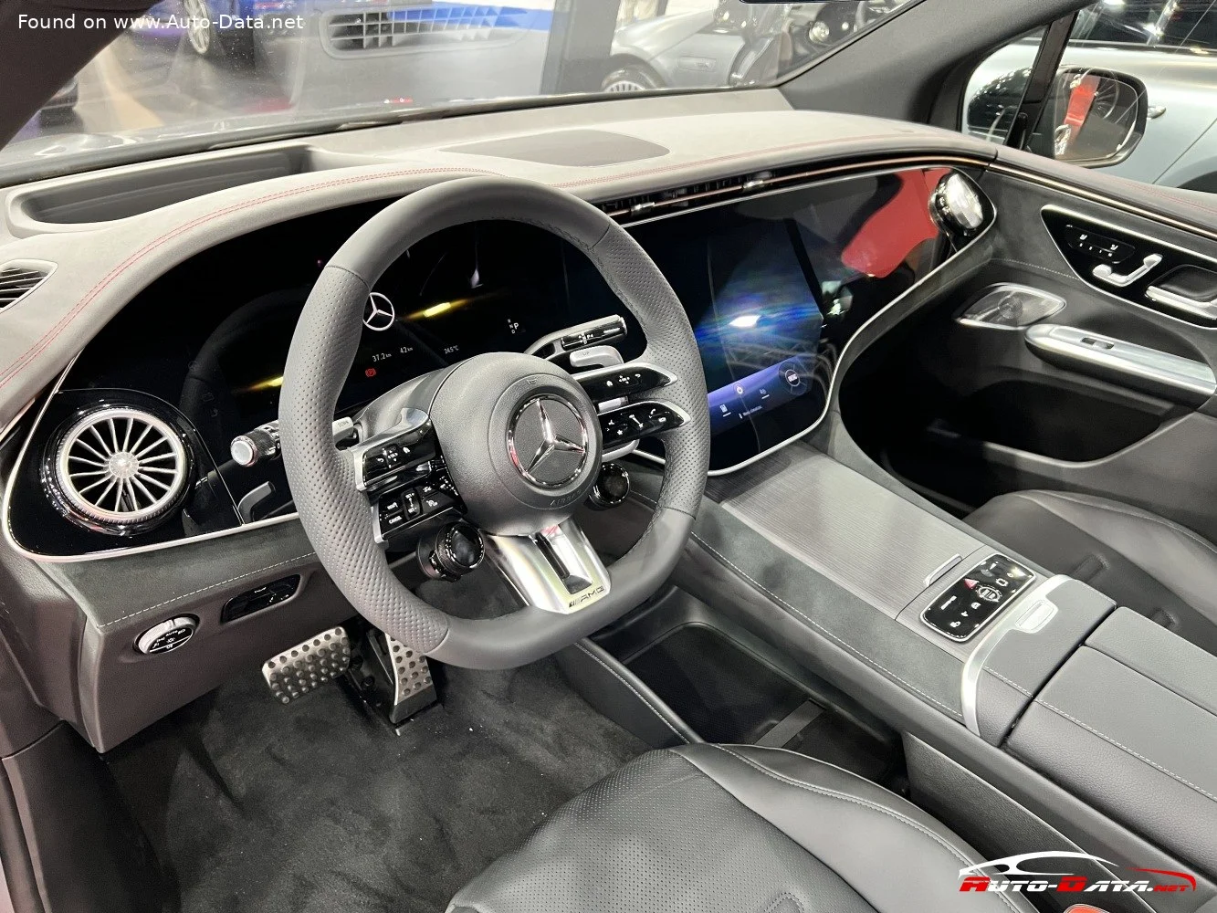 Mercedes-Benz EQE SUV AMG EQE 43 100 kWh (476 Hp) 4MATIC2023 - thumbnail 9